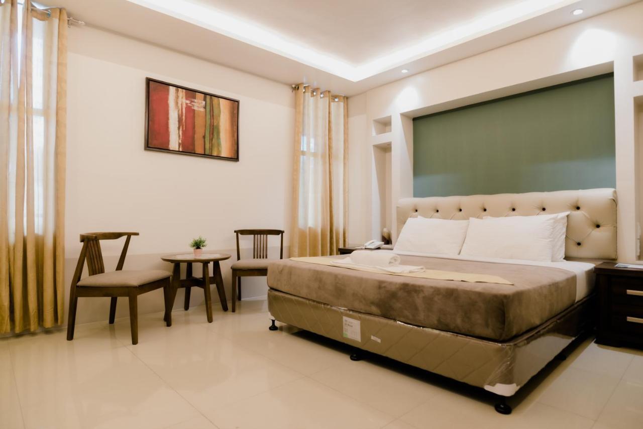 The Horizon Suites And Arcade General Santos City Dış mekan fotoğraf