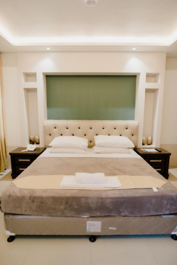 The Horizon Suites And Arcade General Santos City Dış mekan fotoğraf