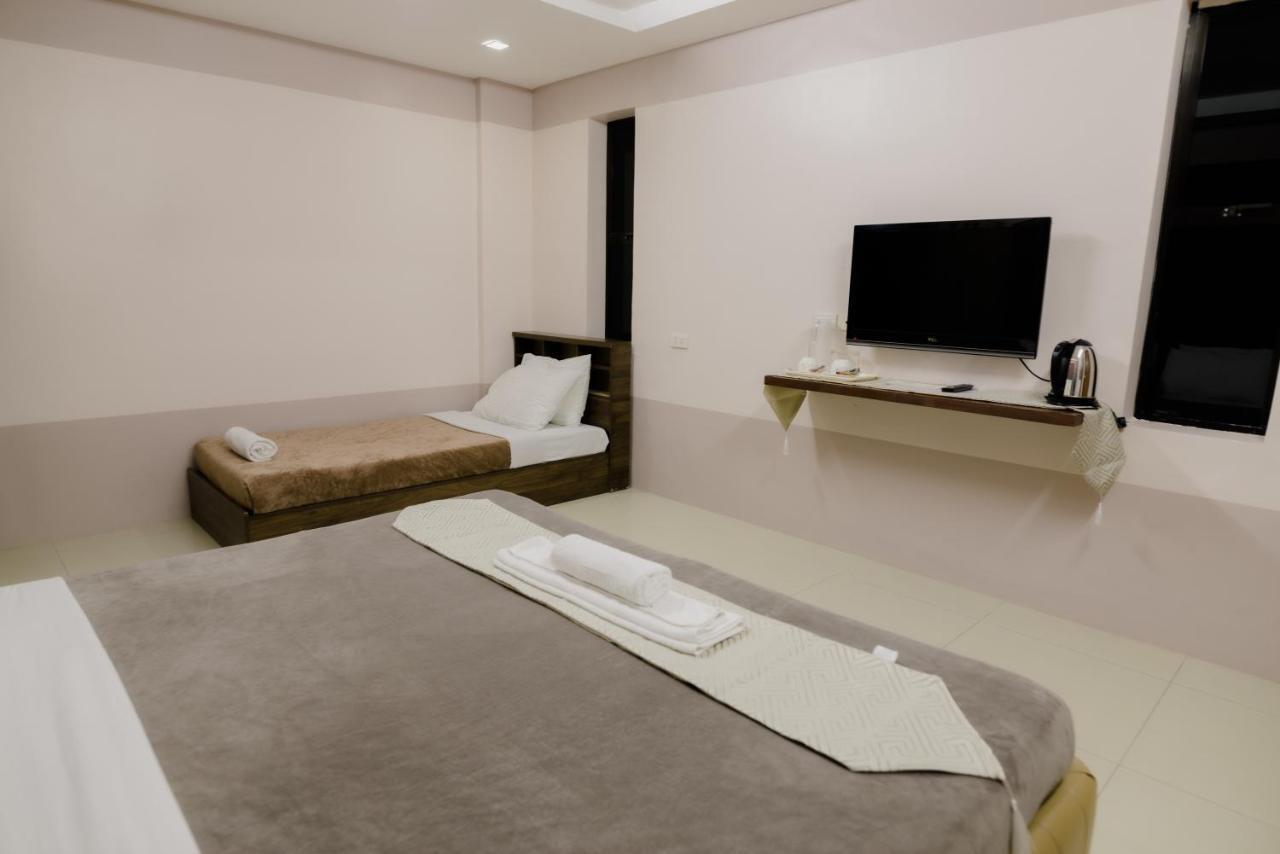 The Horizon Suites And Arcade General Santos City Dış mekan fotoğraf