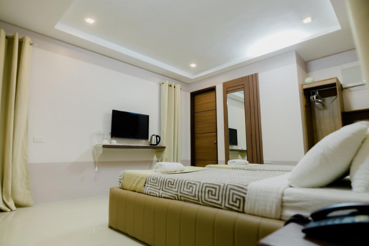 The Horizon Suites And Arcade General Santos City Dış mekan fotoğraf
