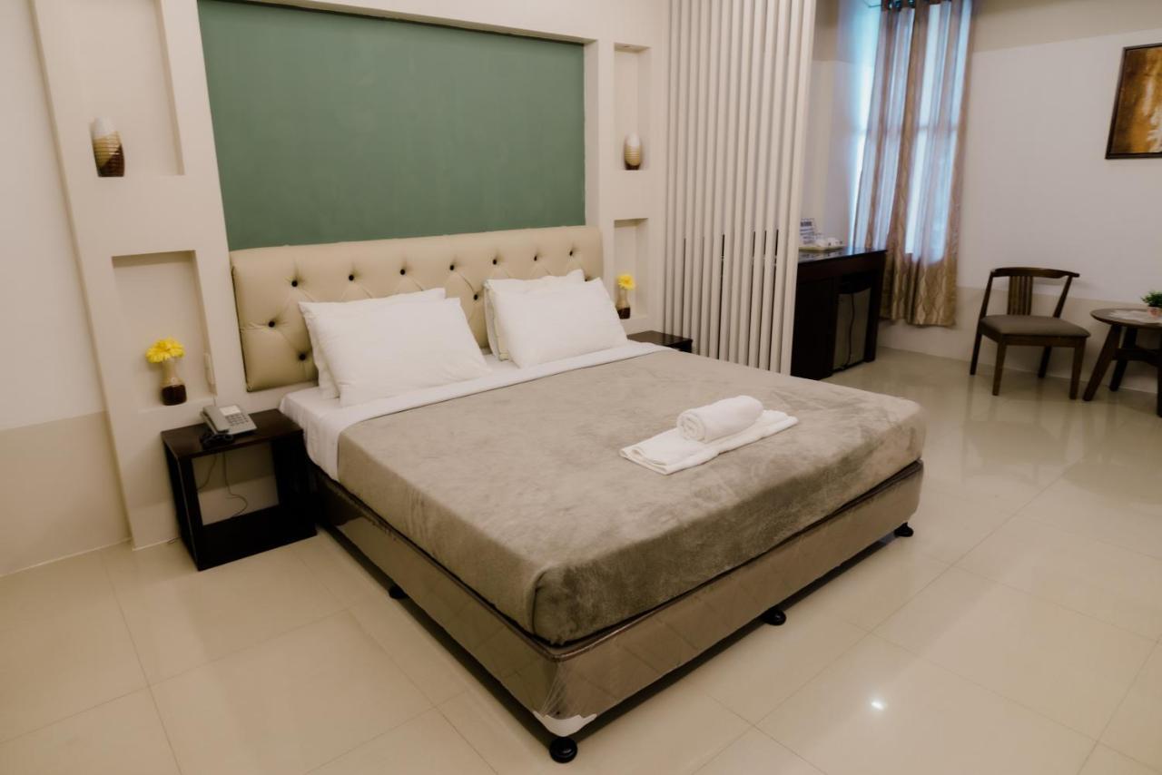 The Horizon Suites And Arcade General Santos City Dış mekan fotoğraf