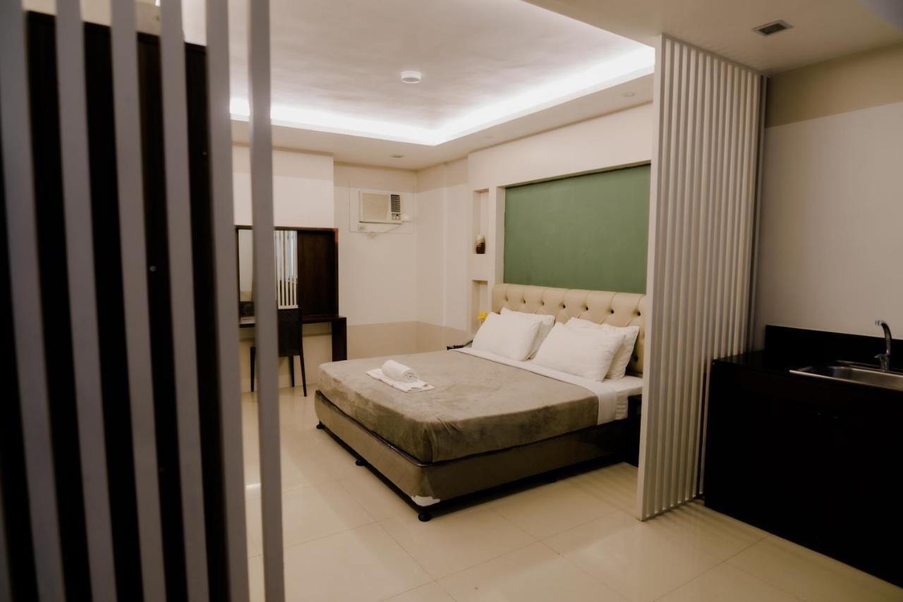 The Horizon Suites And Arcade General Santos City Dış mekan fotoğraf
