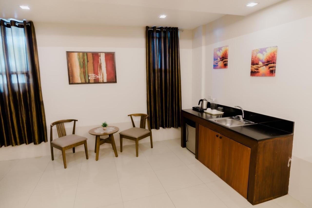 The Horizon Suites And Arcade General Santos City Dış mekan fotoğraf