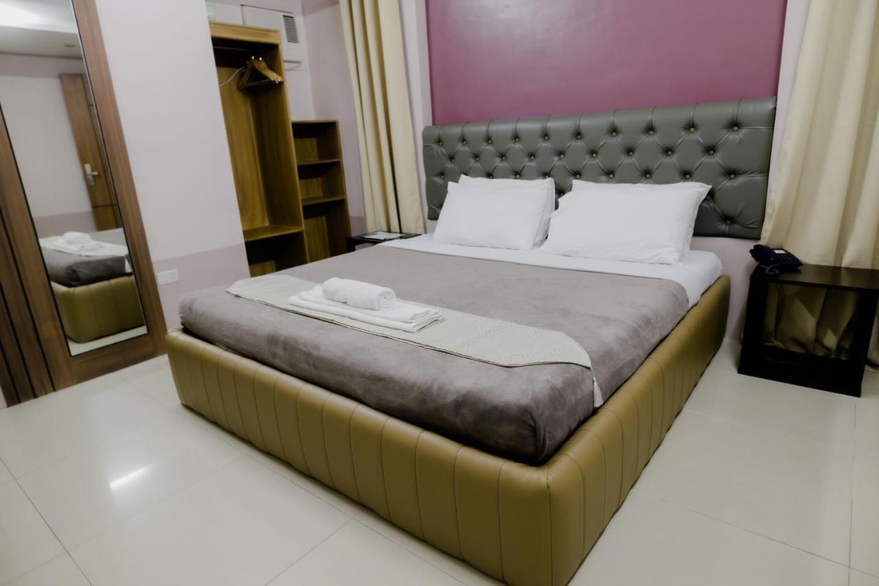 The Horizon Suites And Arcade General Santos City Dış mekan fotoğraf